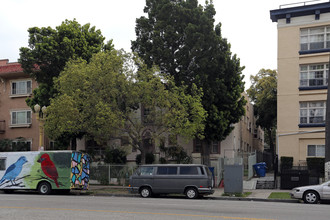 Rampart Apartment in Los Angeles, CA - Building Photo - Building Photo