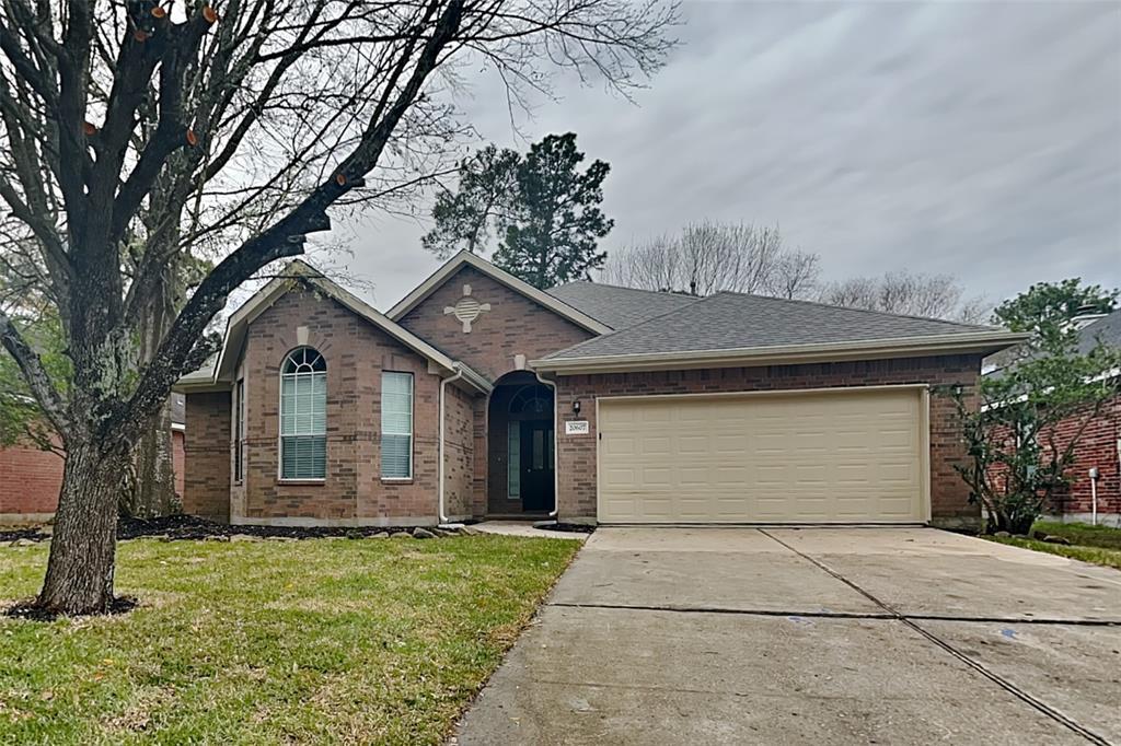 20607 Crimson Oak Trail in Humble, TX - Building Photo