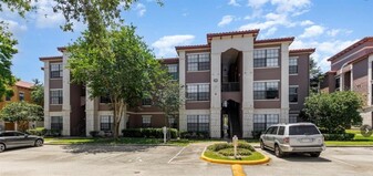 6137 Metrowest Blvd in Orlando, FL - Building Photo