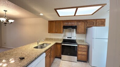 7205 Waldon Dr in Austin, TX - Building Photo - Building Photo