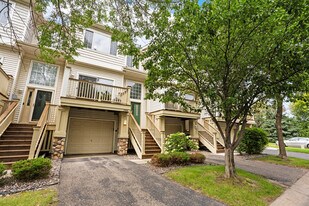 13840 54th Ave N in Minneapolis, MN - Building Photo
