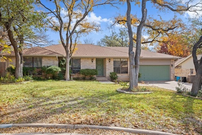 12101 Carmel Park Ln in Austin, TX - Building Photo - Building Photo