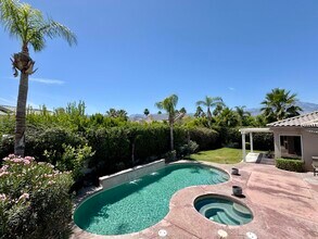 25 Buckingham Way in Rancho Mirage, CA - Building Photo - Building Photo