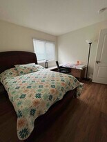 1320 Rosana Way in Rohnert Park, CA - Building Photo