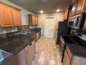 4145 W Mahogany Dr in Fayetteville, AR - Foto de edificio - Building Photo