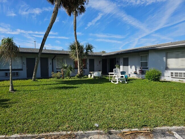 316 N Grandview Ave in Daytona Beach, FL - Building Photo - Building Photo
