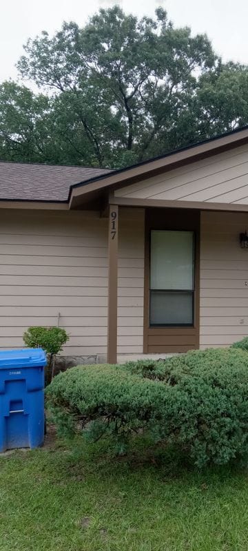 917 Odom Dr