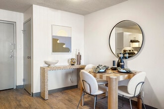 Mint Urban Infinity in Denver, CO - Building Photo - Building Photo