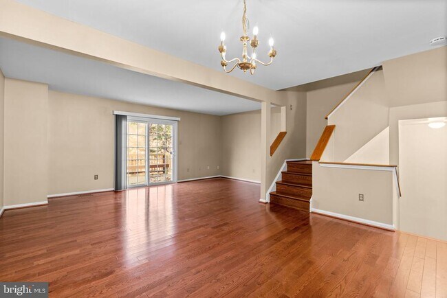 8871 Manahan Dr in Ellicott City, MD - Building Photo - Building Photo