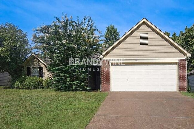4431 Grand Pyramid Dr