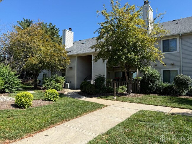 property at 2104 Aspen Dr