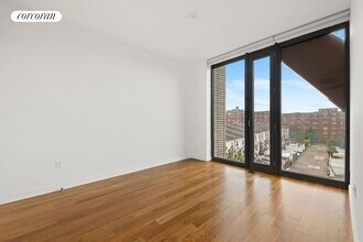 54 Noll St in Brooklyn, NY - Foto de edificio - Building Photo