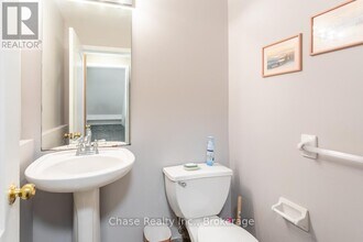 5047 Kempling Ln in Burlington, ON - Building Photo - Building Photo