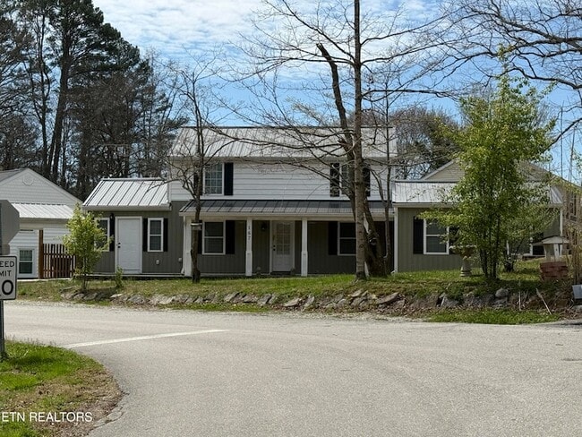 167 Garden Rd in Norris, TN - Building Photo - Building Photo