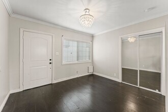 4104 E 7th St, Unit Unit 6 in Long Beach, CA - Building Photo - Building Photo