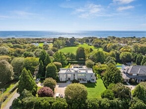 8 Heller Ln in East Hampton, NY - Foto de edificio - Building Photo