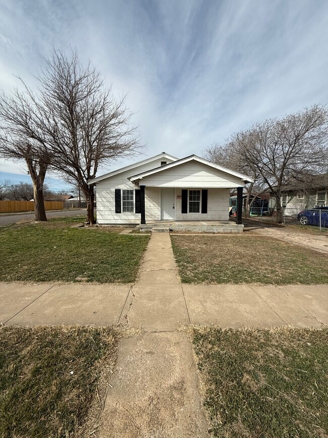 3410 S Taylor St in Amarillo, TX - Building Photo - Building Photo