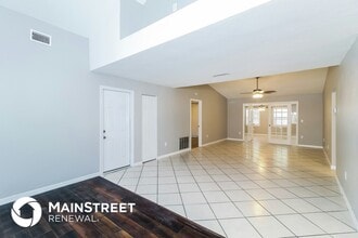 4036 Waikiki Dr in Sarasota, FL - Building Photo - Building Photo