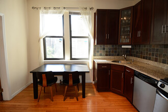 58 W 105th St in New York, NY - Building Photo - Building Photo