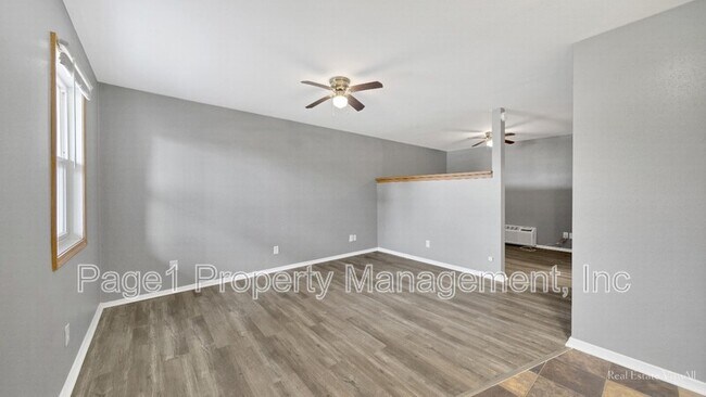 1610 E Rock Falls Rd in Rock Falls, IL - Building Photo - Building Photo