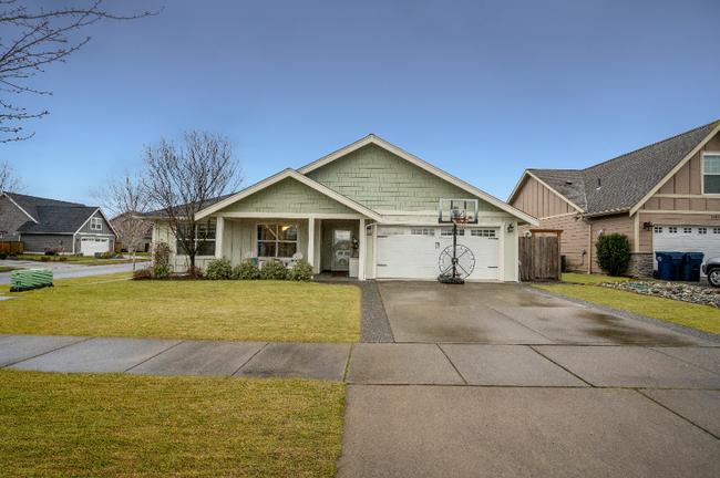 2152 Bluestem St in Lynden, WA - Building Photo - Building Photo