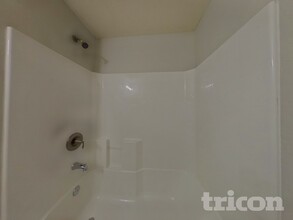 9627 Jaybird Ln in Land O Lakes, FL - Building Photo - Building Photo