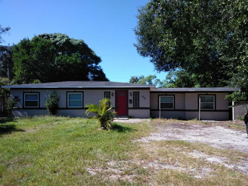 40 N Alder Dr in Orlando, FL - Building Photo