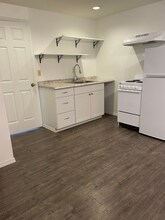 530 NW Carolyn Ln-Unit -B in Poulsbo, WA - Building Photo - Building Photo