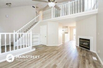 7862 Park N Cir in Indianapolis, IN - Building Photo - Building Photo