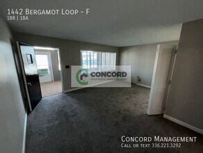 1442 Bergamot Loop-Unit -F in High Point, NC - Building Photo - Building Photo