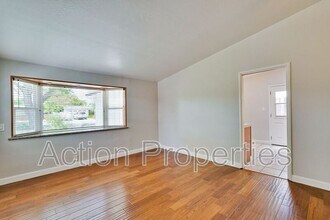 1125 Burgoyne St in Mountain View, CA - Building Photo - Building Photo