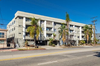 Victory Apartments in North Hollywood, CA - Building Photo - Building Photo