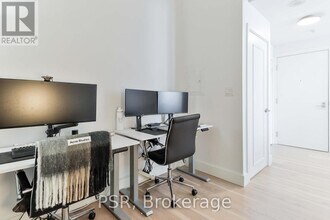 8 The Esplanade in Toronto, ON - Building Photo - Building Photo