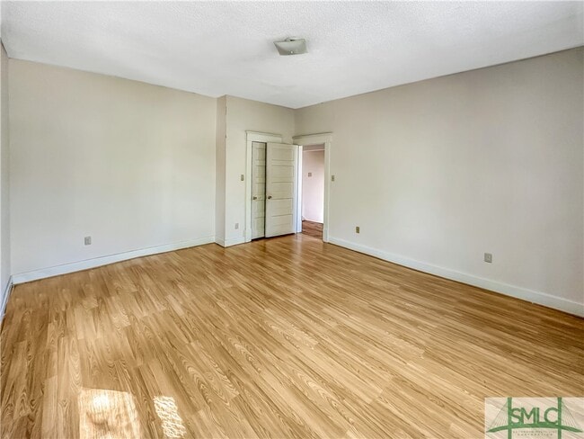property at 909 Harmon St