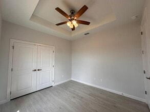 1001 Julia St in Harlingen, TX - Building Photo - Building Photo