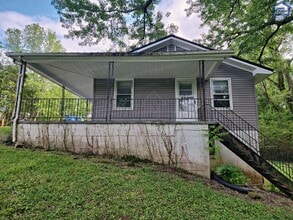 748 Steakley Dr in Cookeville, TN - Building Photo - Building Photo