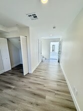 3190 Carlin Ave in Lynwood, CA - Building Photo - Building Photo