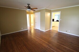1415 Zora St in Houston, TX - Building Photo - Building Photo