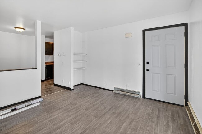 property at 3722 W Karstens Dr