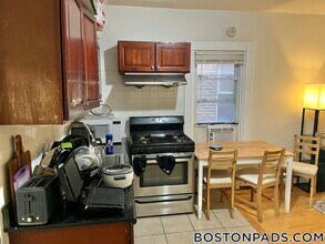 3 Warwick St in Boston, MA - Building Photo - Building Photo