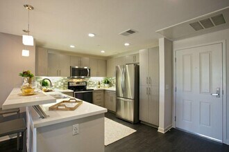 9065 Sydney Ct-Unit -ID1266109P in San Diego, CA - Foto de edificio - Building Photo