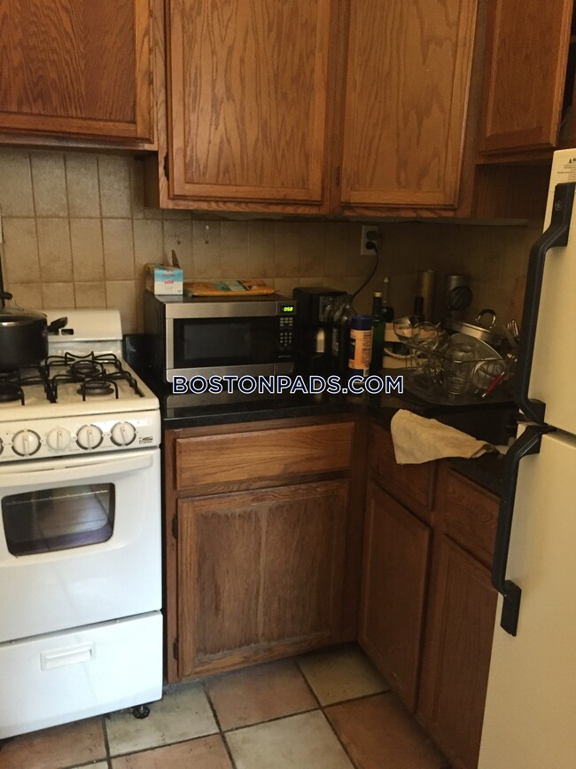 56 Queensberry St in Boston, MA - Building Photo - Building Photo