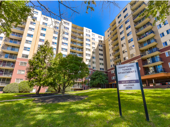 Hampshire Tower Apartments in Takoma Park, MD - Foto de edificio - Building Photo