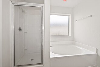 8115 Sweetstone Bluff Ln in Cypress, TX - Building Photo - Building Photo