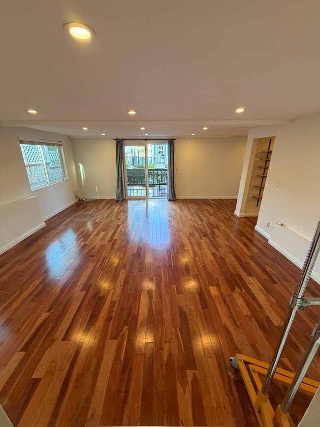 511 S Gertruda Ave, Unit Studio