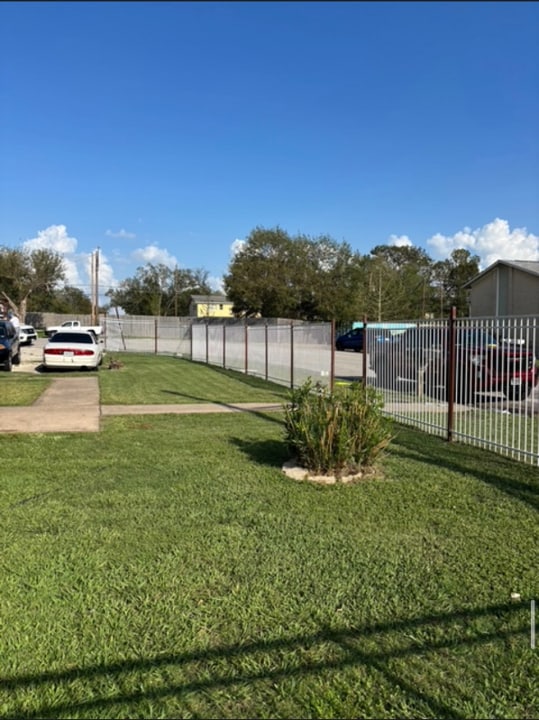 2906 Sweeney Ln in Austin, TX - Building Photo