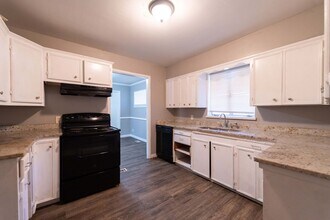 20 Rosemont Dr in Little Rock, AR - Building Photo - Building Photo