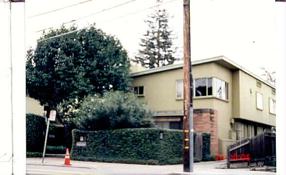 430 Ravenswood Ave in Menlo Park, CA - Building Photo - Building Photo