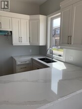41-41 Ivy Cres in Thorold, ON - Building Photo - Building Photo