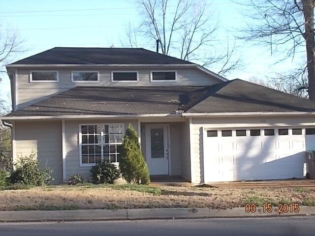 110 S Walnut Bend Rd in Memphis, TN - Building Photo - Building Photo